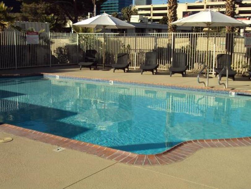 Howard Johnson By Wyndham Las Vegas Near The Strip Kültér fotó